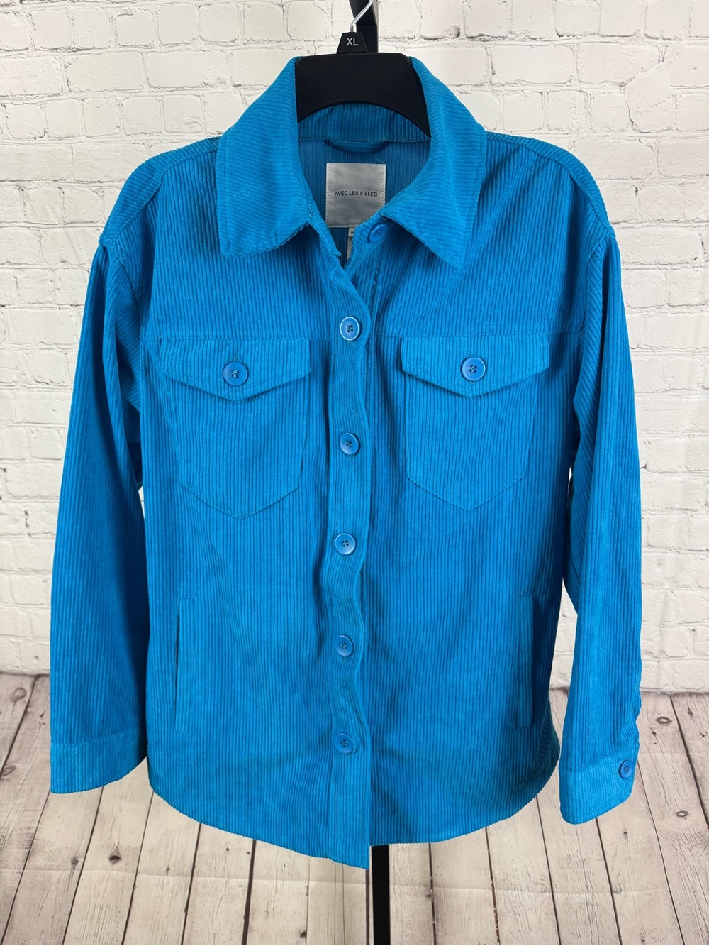 Avec Les Filles Tamra Corduroy Shacket Oversized Shirt Jacket Aqua Blue Medium